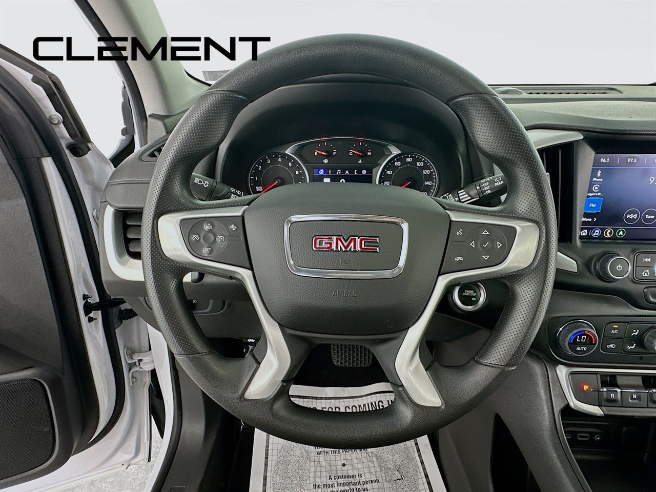 Used 2022 GMC Terrain SLE w/ Driver Convenience Package AWD/4WD image 15