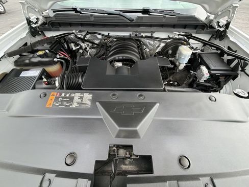 Certified 2018 Chevrolet Silverado 1500 W/T w/ WT Convenience Package AWD/4WD image 24