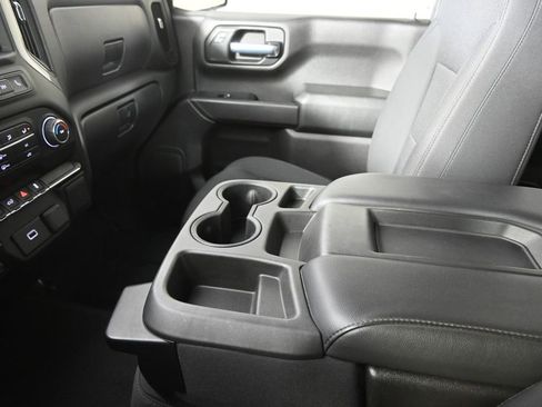 Used 2020 Chevrolet Silverado 1500 Custom Trail Boss w/ Custom Convenience Package image 31