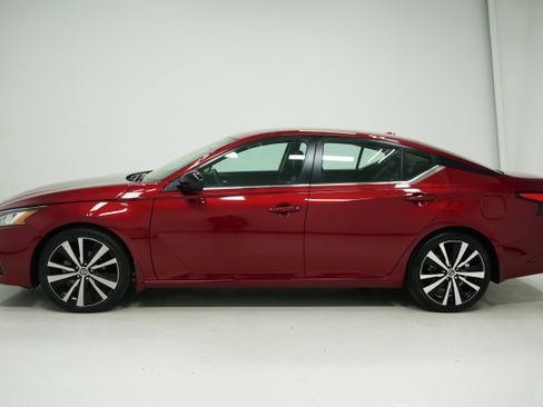 Used 2020 Nissan Altima 2.5 SR image 7