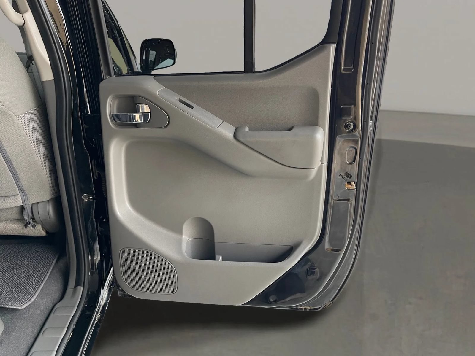Used 2019 Nissan Frontier SV AWD/4WD image 8