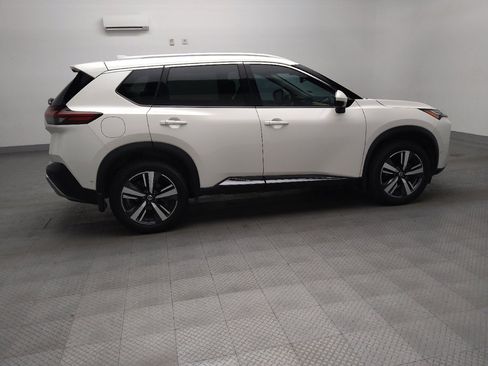 Used 2021 Nissan Rogue Platinum FWD image 10