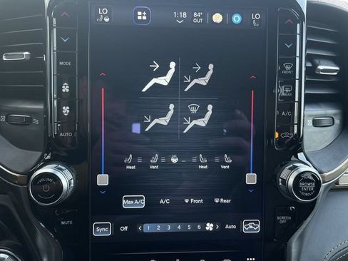 Used 2022 RAM 1500 Limited AWD/4WD image 19