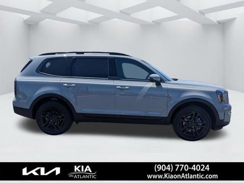 Used 2025 Kia Telluride EX X-Line image 2
