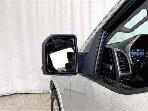 Used 2017 Ford F150 Lariat w/ Equipment Group 502A Luxury RWD image 10