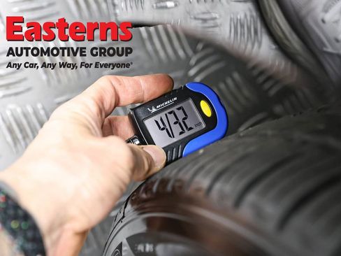 Used 2023 Tesla Model 3 Standard Range image 25