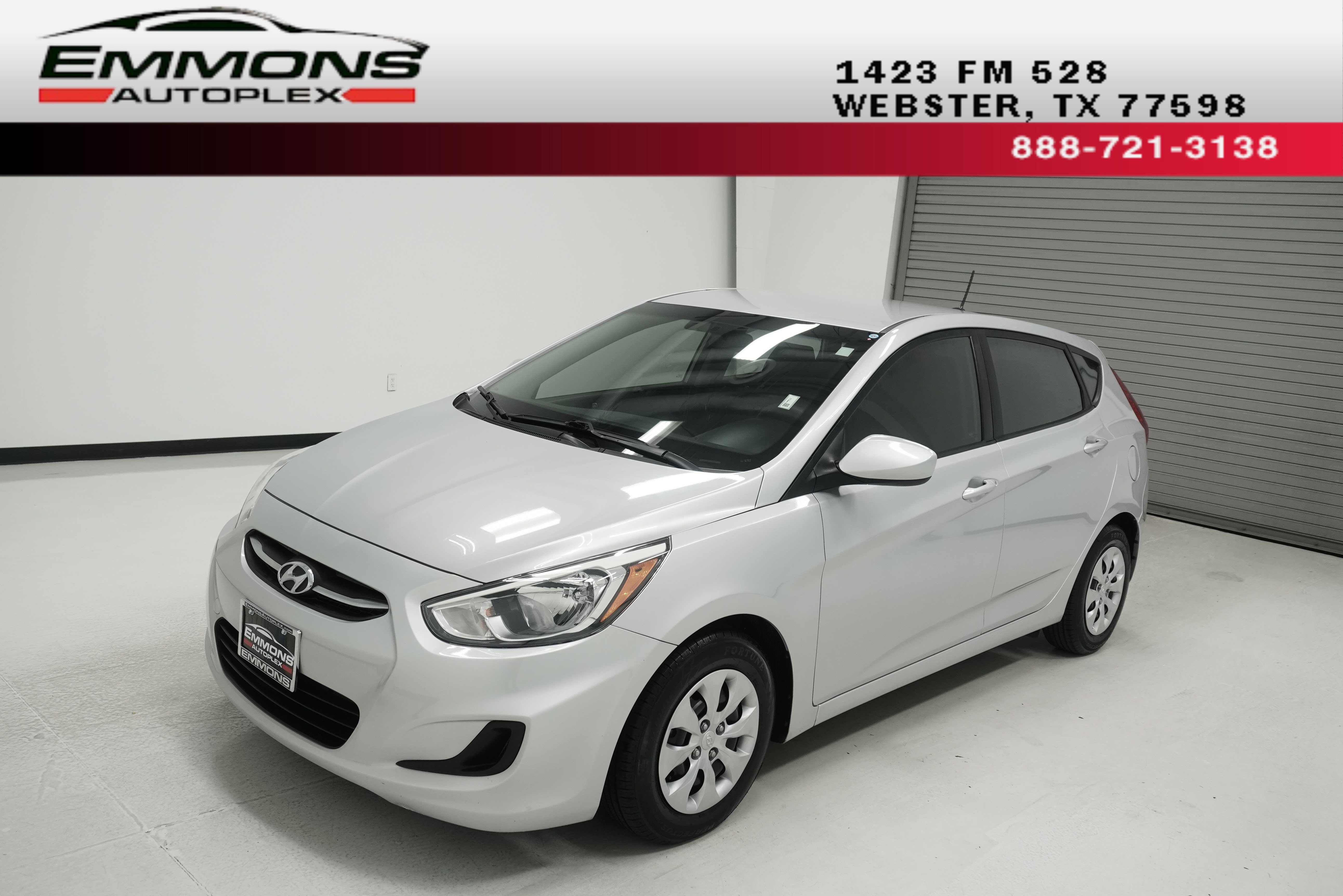 Used 2017 Hyundai Accent SE FWD image 1