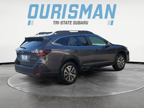 Certified 2025 Subaru Outback Premium AWD/4WD image 6