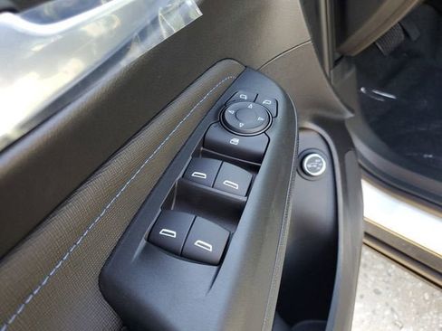 New 2026 Buick Envista Sport Touring w/ Convenience I Package image 17