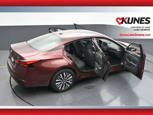 Used 2023 Nissan Altima 2.5 SV image 63