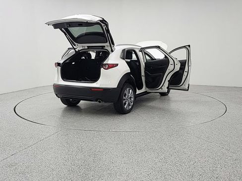Used 2023 MAZDA CX-30 AWD 2.5 S w/ Premium Package image 11