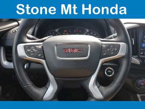 Used 2024 GMC Terrain SLT image 24