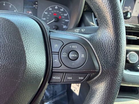 Used 2024 Toyota Corolla LE FWD image 22