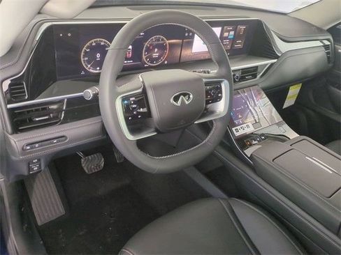 Certified 2025 INFINITI QX80 Pure AWD/4WD image 15