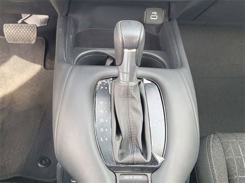 Used 2024 Honda HR-V LX image 20