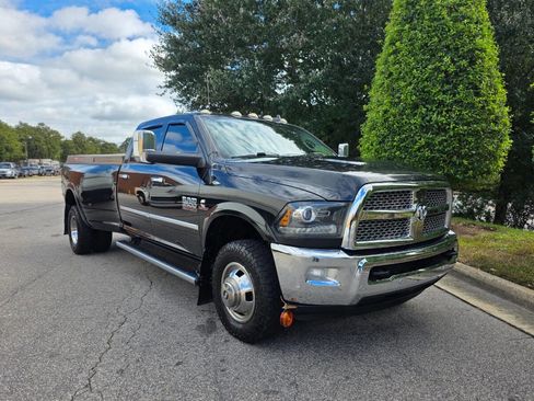 Used 2018 RAM 3500 Laramie image 8