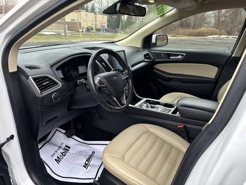 Used 2022 Ford Edge SEL image 12