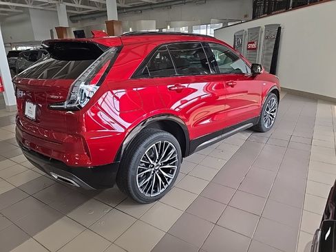 Used 2024 Cadillac XT4 Sport AWD/4WD image 3