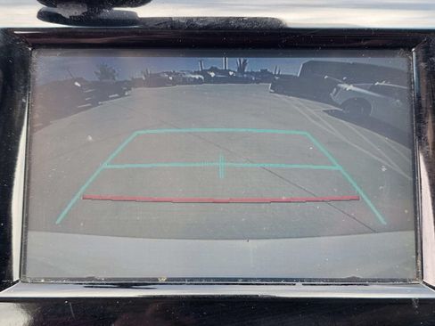 Used 2018 Toyota Camry LE FWD image 49