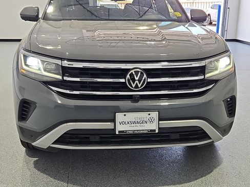 Used 2021 Volkswagen Atlas Cross Sport SEL Premium AWD/4WD image 10