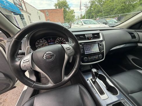 Used 2018 Nissan Altima 2.5 SR w/ SR Special Edition FWD image 25