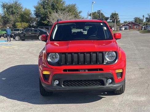 Used 2022 Jeep Renegade Latitude image 8