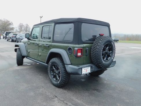 Used 2021 Jeep Wrangler Unlimited Sport image 9