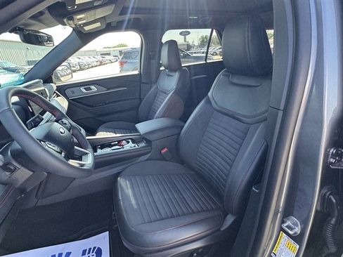 New 2026 Ford Explorer ST-Line AWD/4WD image 17