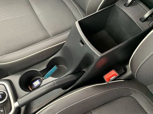 Certified 2023 Hyundai Venue Limited FWD image 24