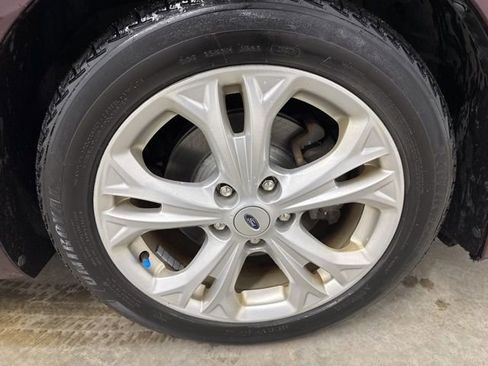 Used 2012 Ford Fusion SE image 9