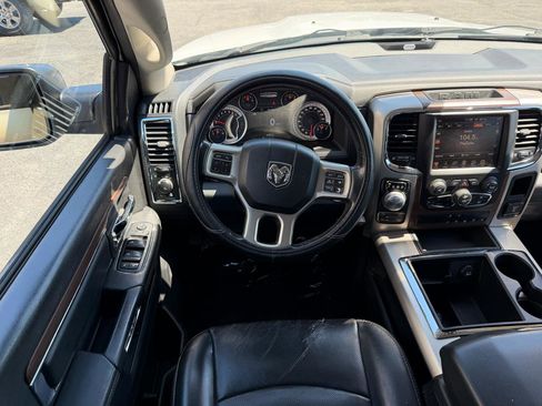 Used 2015 RAM 1500 Laramie w/ Convenience Group AWD/4WD image 15