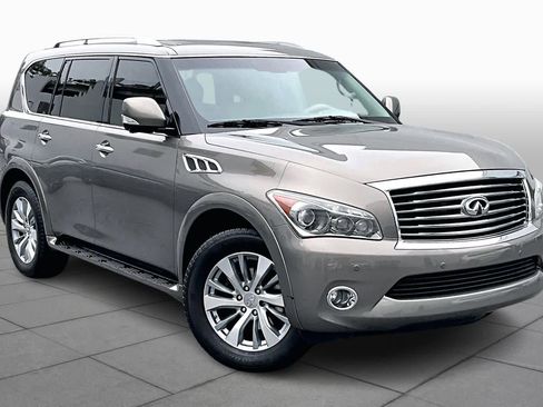 Used 2013 INFINITI QX56 w/ Theater Pkg image 2