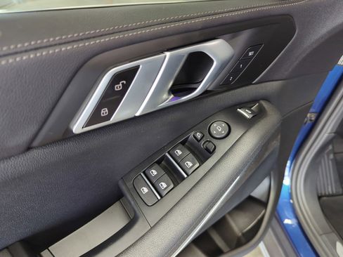 Used 2022 BMW X5 xDrive40i w/ Premium Package image 19