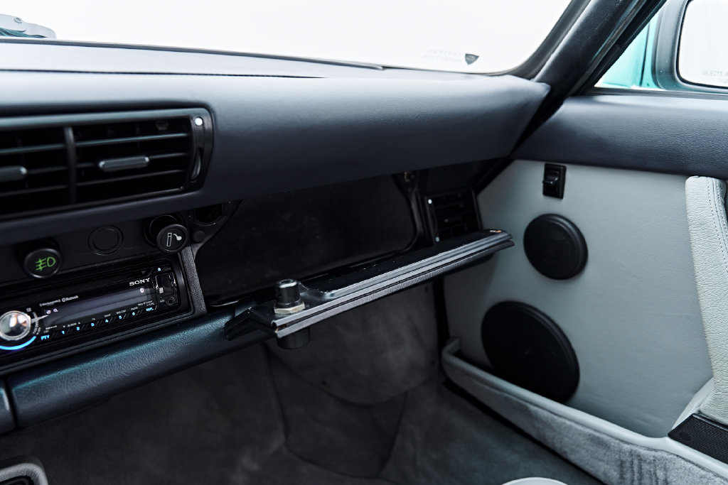 Used 1988 Porsche 911 Carrera RWD image 66
