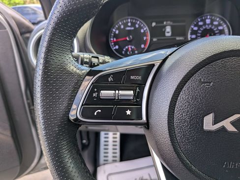 Certified 2023 Kia Forte GT-Line w/ GT-Line Technology Package FWD image 31