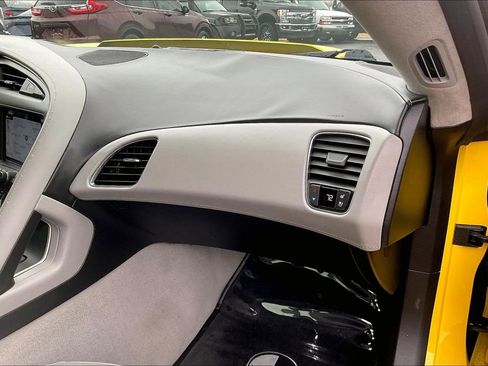 Used 2019 Chevrolet Corvette Z06 image 26