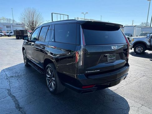 Used 2023 Cadillac Escalade Sport AWD/4WD image 6