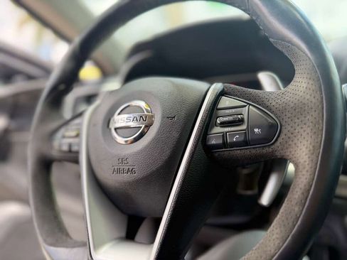 Used 2017 Nissan Maxima SR w/ Midnight Edition FWD image 22
