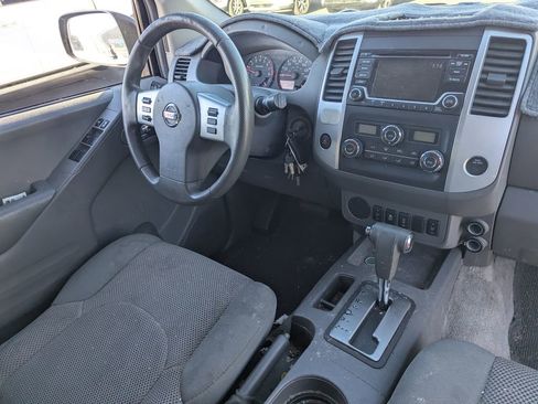 Used 2015 Nissan Frontier SV w/ SV Value Truck Package image 28