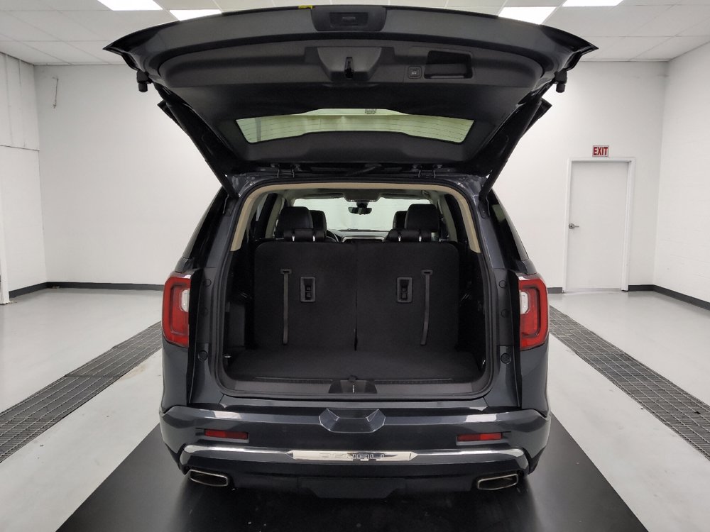 Used 2021 GMC Acadia Denali w/ Denali Technology Package FWD image 29