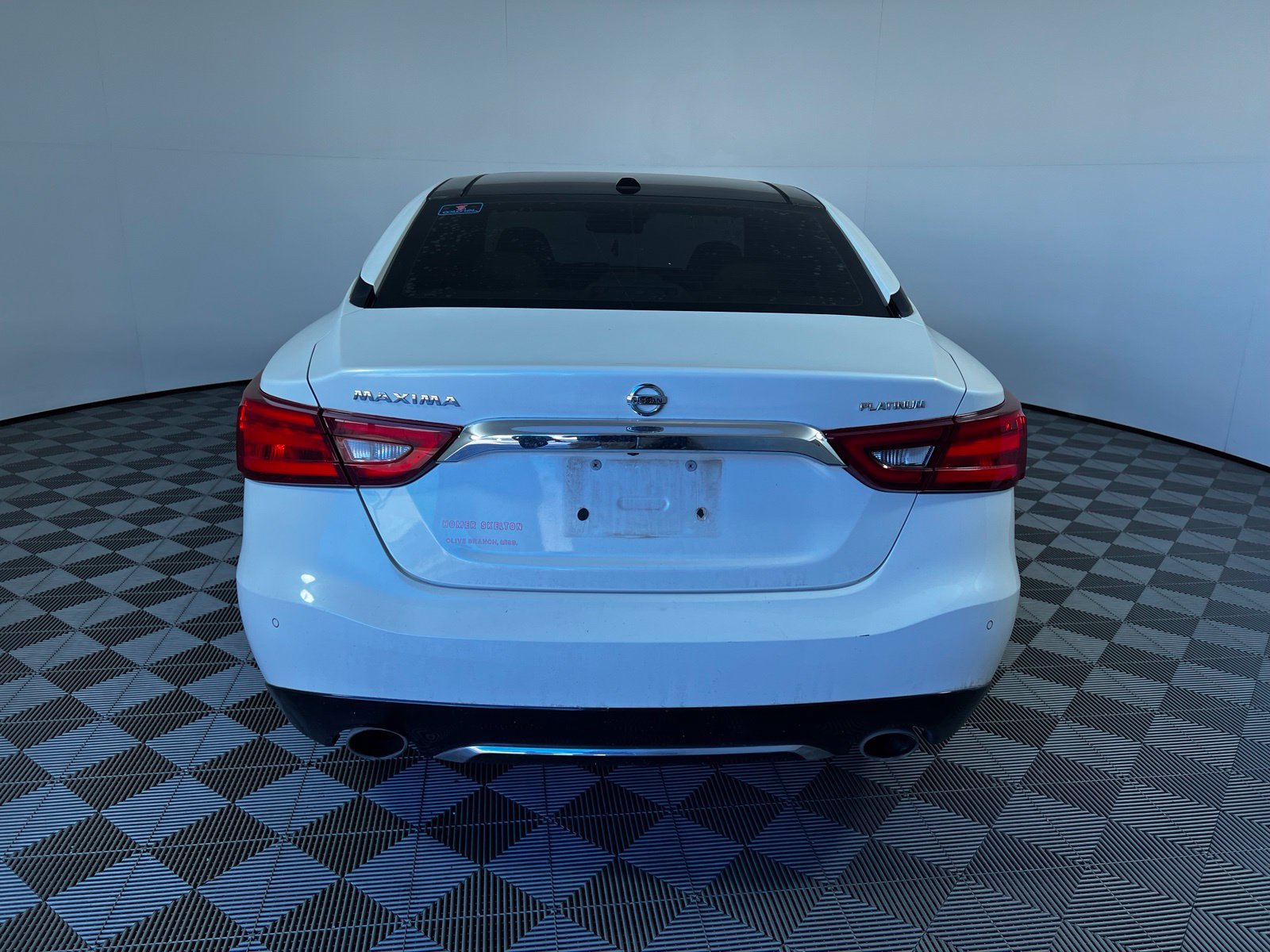 Used 2018 Nissan Maxima Platinum FWD image 6
