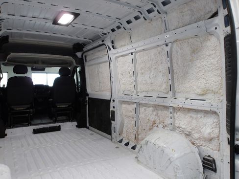 Used 2024 RAM ProMaster 2500 w/ Convenience Group FWD image 20