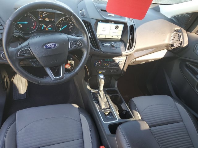 Used 2017 Ford Escape SE w/ Equipment Group 201A AWD/4WD image 9