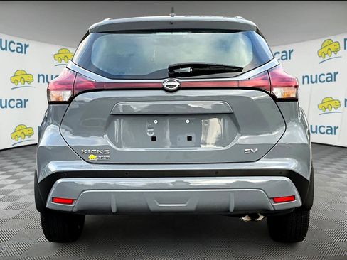 Used 2024 Nissan Kicks SV image 5