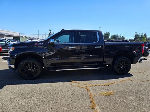 Used 2022 Chevrolet Silverado 1500 LTZ AWD/4WD image 4