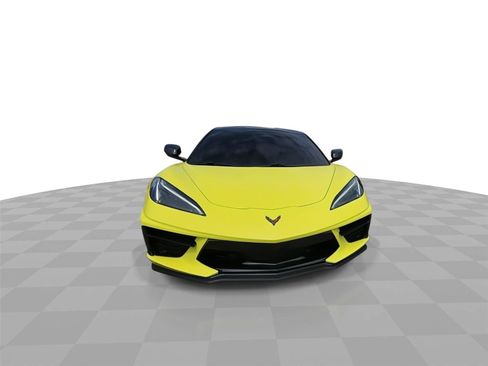 Used 2024 Chevrolet Corvette Stingray Coupe w/ 1LT RWD image 3