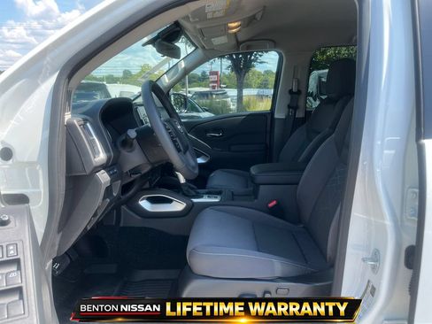 Certified 2026 Nissan Frontier SV w/ All-Weather Content Package AWD/4WD image 11