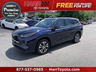Used 2021 Toyota Highlander XLE