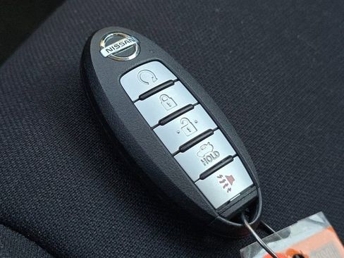 Used 2023 Nissan Sentra SR FWD image 60