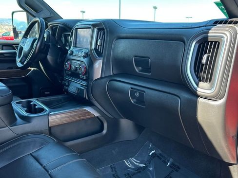 Used 2022 Chevrolet Silverado 2500 High Country w/ LPO, Hitch Package image 8